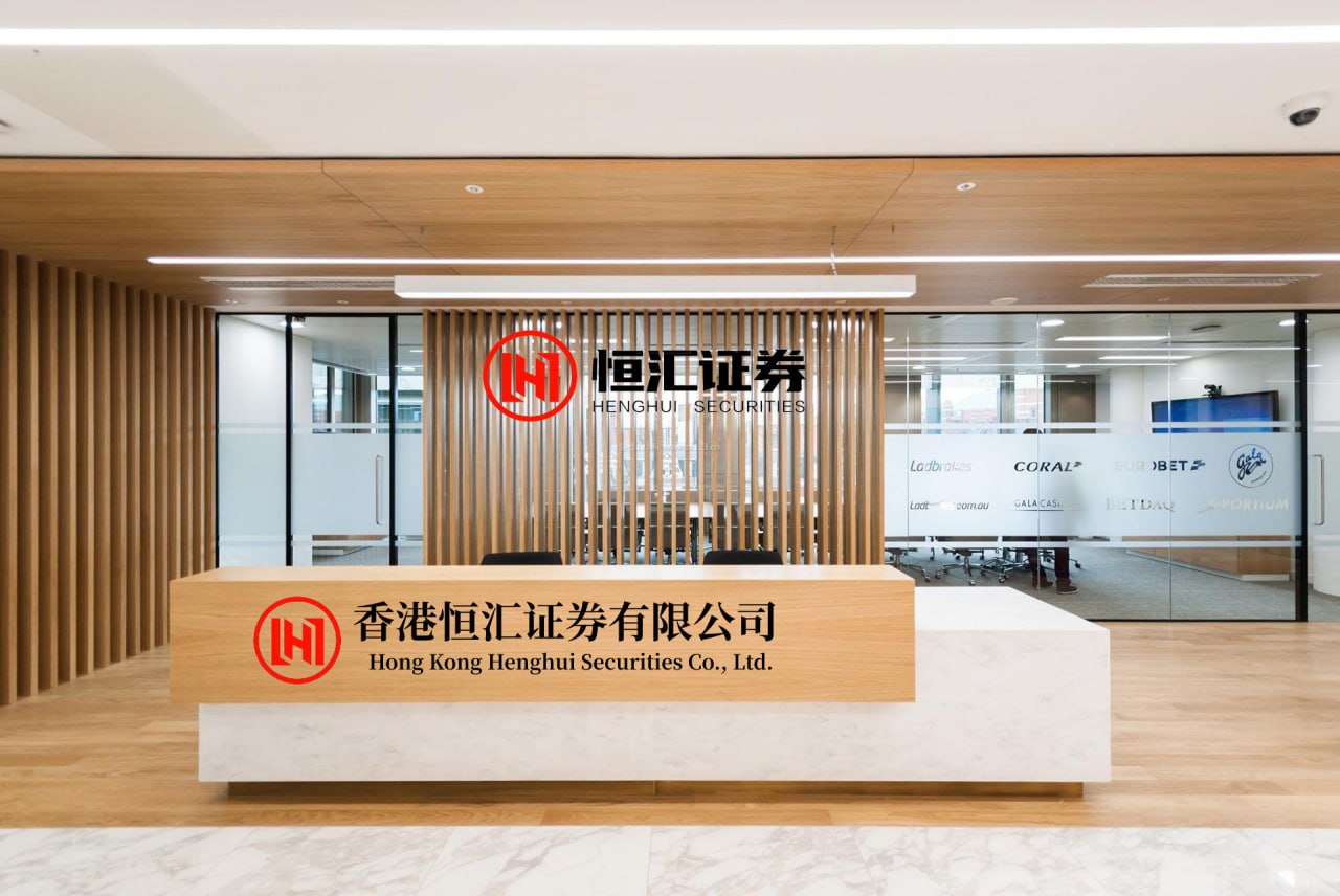 涌融优配 中国射程500公里的火箭炮，外媒表示：这其实是导弹吧？